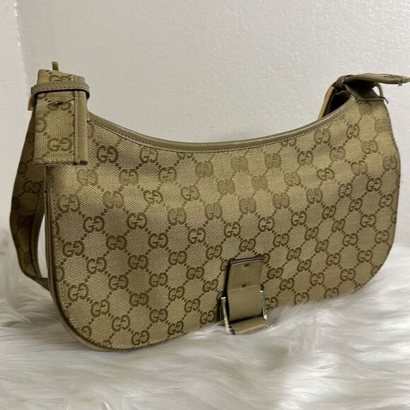 💯Authentic Gucci Shoulder Bag🍀 - Picture 4 of 14